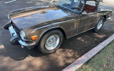 Triumph-TR-6-1973-Convertible-33