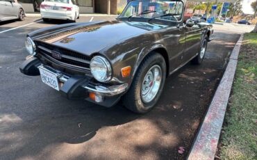 Triumph-TR-6-1973-Convertible-7