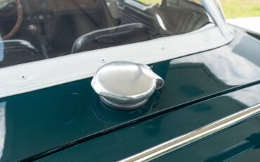 Triumph-TR250-1968-10