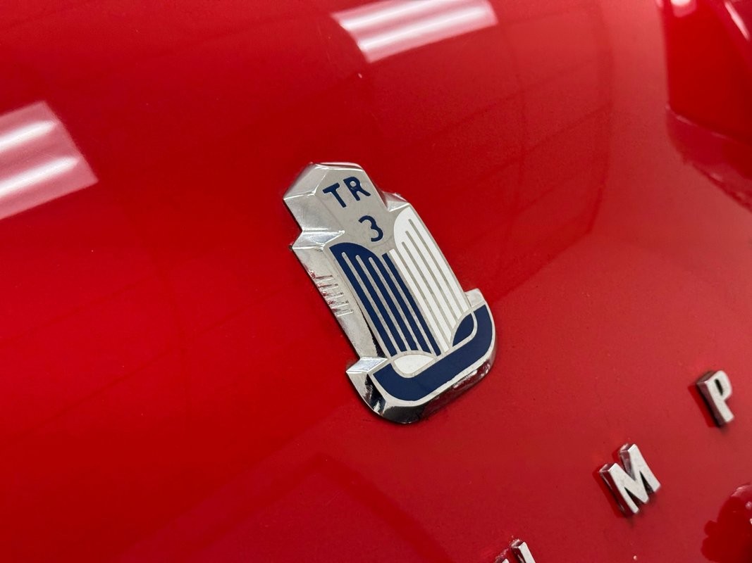 Triumph-TR3-1960-Roadster-11