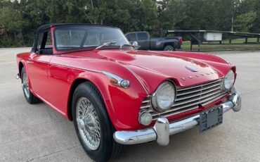 Triumph-TR4-1968-Convertible-27