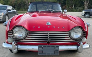 Triumph-TR4-1968-Convertible-6
