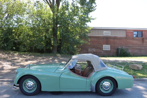 Triumph-Tr3-1956-Green-Tan-3