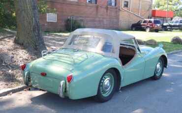 Triumph-Tr3-1956-Green-Tan-4