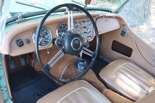 Triumph-Tr3-1956-Green-Tan-6