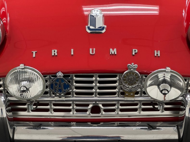 Triumph-Tr3-1960-Signal-Red-Black-11