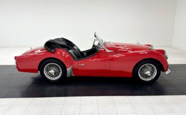 Triumph-Tr3-1960-Signal-Red-Black-3