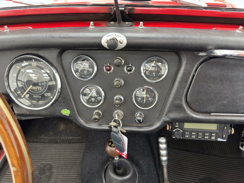 Triumph-Tr3-1960-Signal-Red-Black-42
