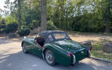 Triumph-Tr3a-1958-Green-Red-2