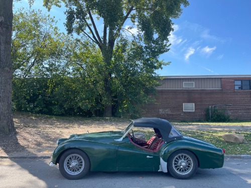 Triumph-Tr3a-1958-Green-Red-7
