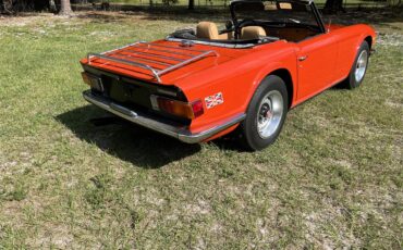 Triumph-Tr6-1972-Pimento-Red-Tan-13