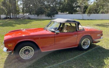 Triumph-Tr6-1972-Pimento-Red-Tan-14