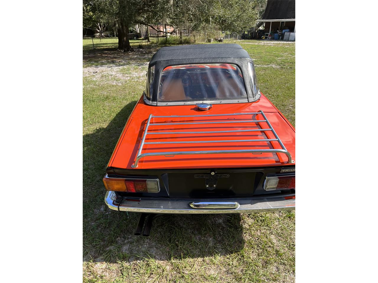 Triumph-Tr6-1972-Pimento-Red-Tan-15