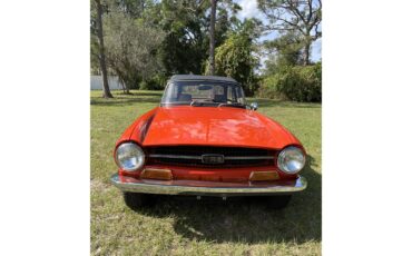 Triumph-Tr6-1972-Pimento-Red-Tan-2