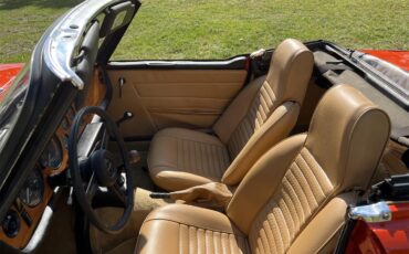 Triumph-Tr6-1972-Pimento-Red-Tan-25