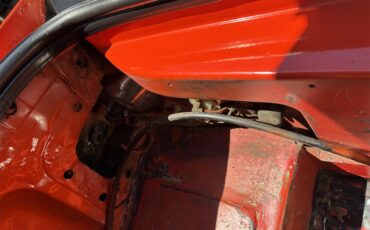 Triumph-Tr6-1972-Pimento-Red-Tan-42