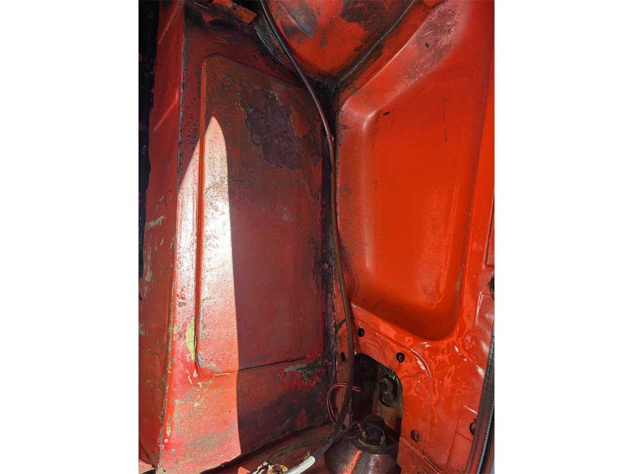 Triumph-Tr6-1972-Pimento-Red-Tan-44