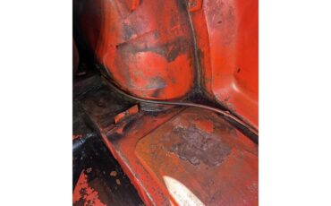 Triumph-Tr6-1972-Pimento-Red-Tan-48