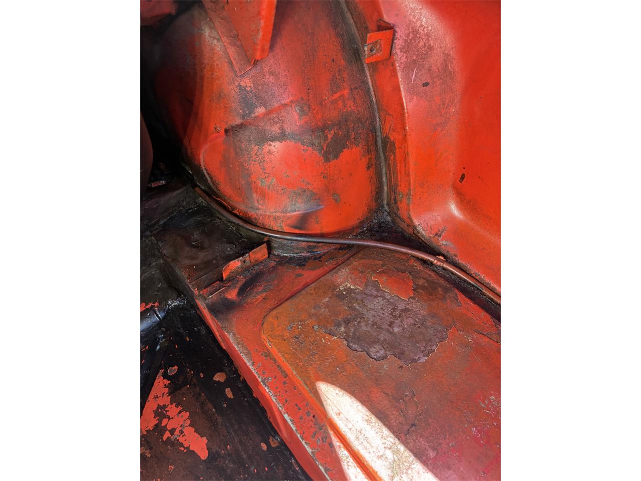 Triumph-Tr6-1972-Pimento-Red-Tan-48
