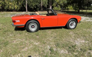 Triumph-Tr6-1972-Pimento-Red-Tan-5