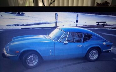 Triumph-gt6-1973-blue