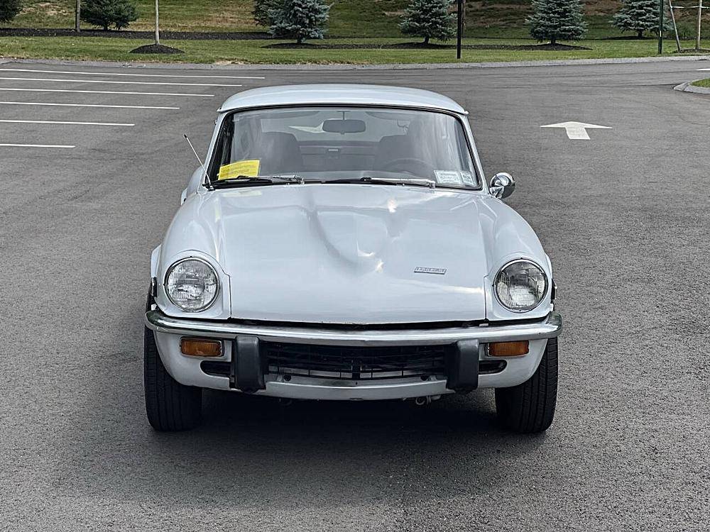 Triumph-gt6-mkiii-1971-white-1