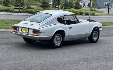 Triumph-gt6-mkiii-1971-white-10