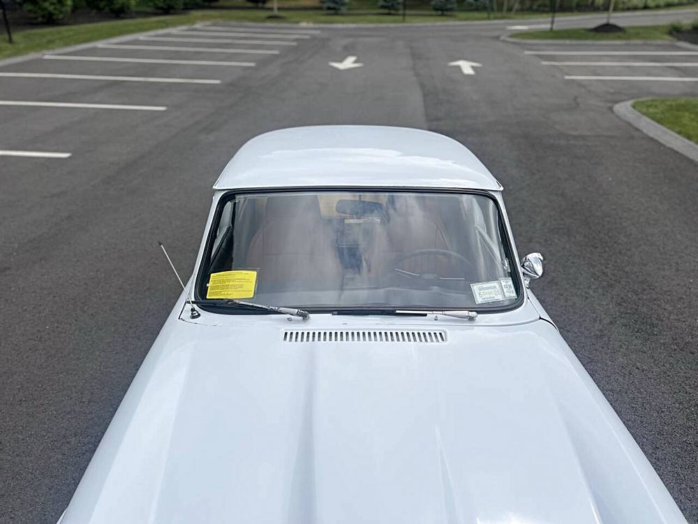 Triumph-gt6-mkiii-1971-white-14
