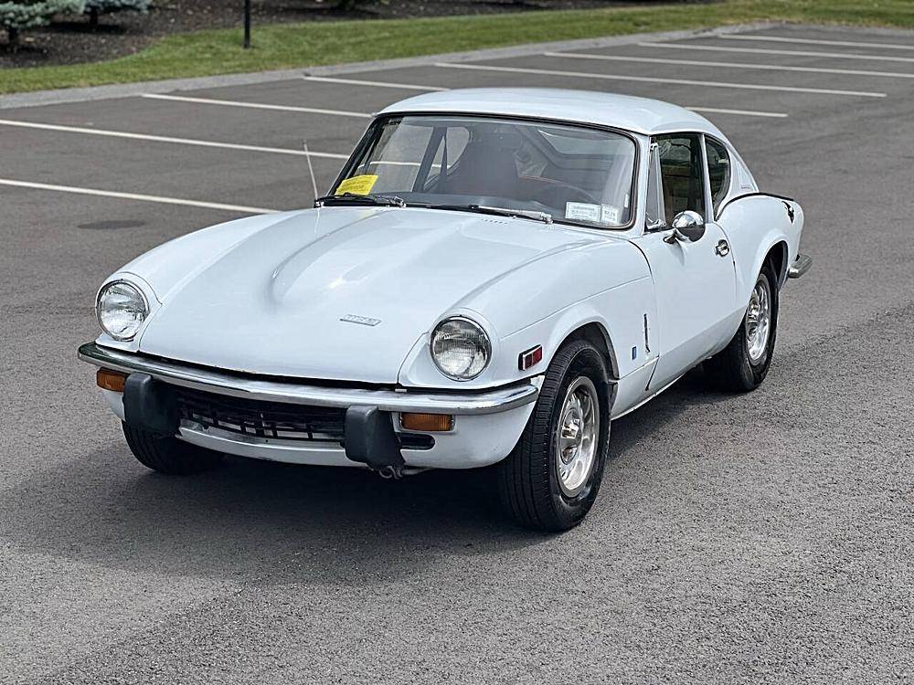 Triumph-gt6-mkiii-1971-white-2