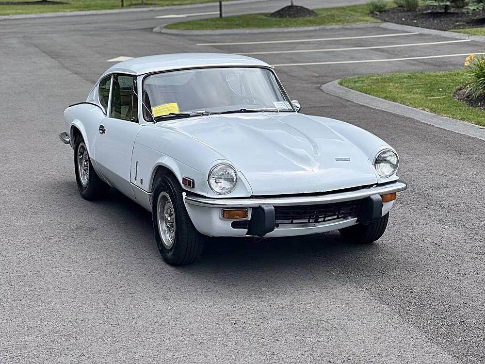 Triumph-gt6-mkiii-1971-white