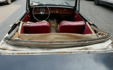 Triumph-herald-1963-black-11