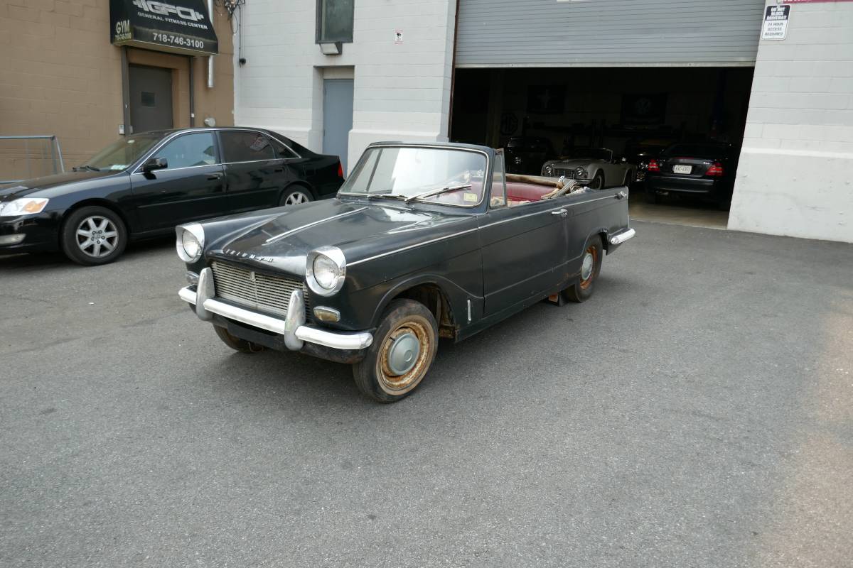 Triumph-herald-1963-black-2
