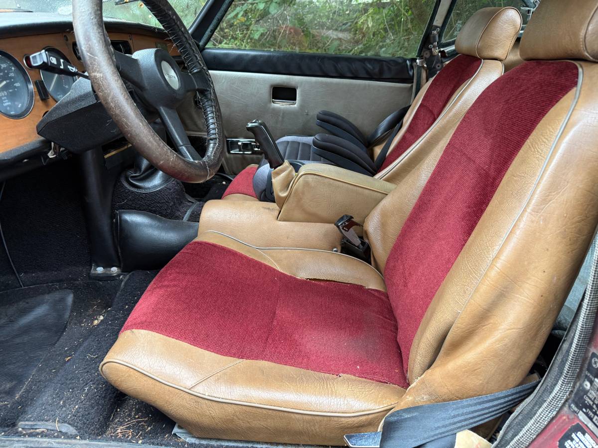 Triumph-spitfire-1500-1979-2