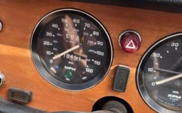 Triumph-spitfire-1976-yellow-6