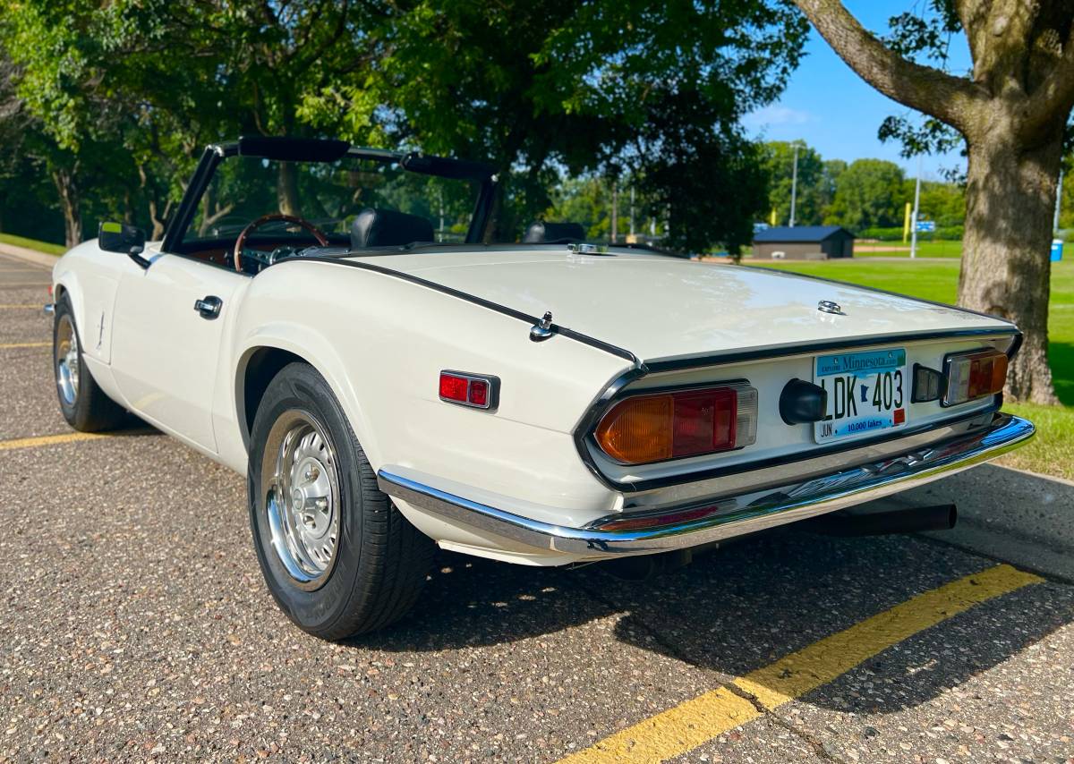 Triumph-spitfire-1980-white-1
