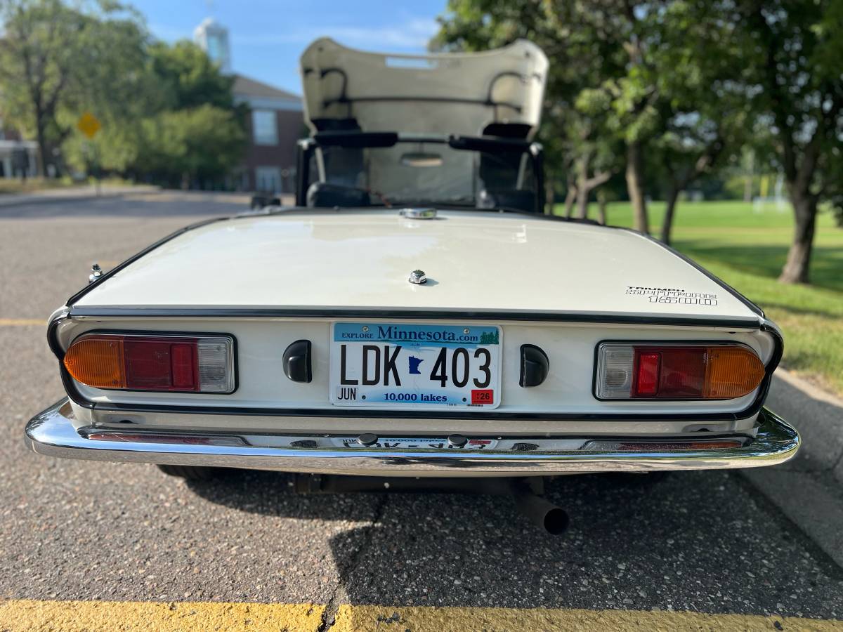 Triumph-spitfire-1980-white-19