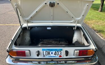 Triumph-spitfire-1980-white-5