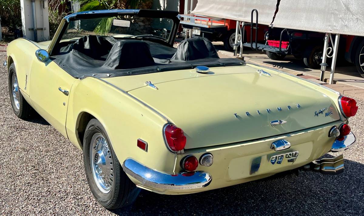 Triumph-spitfire-mark-iii-1969-yellow-4