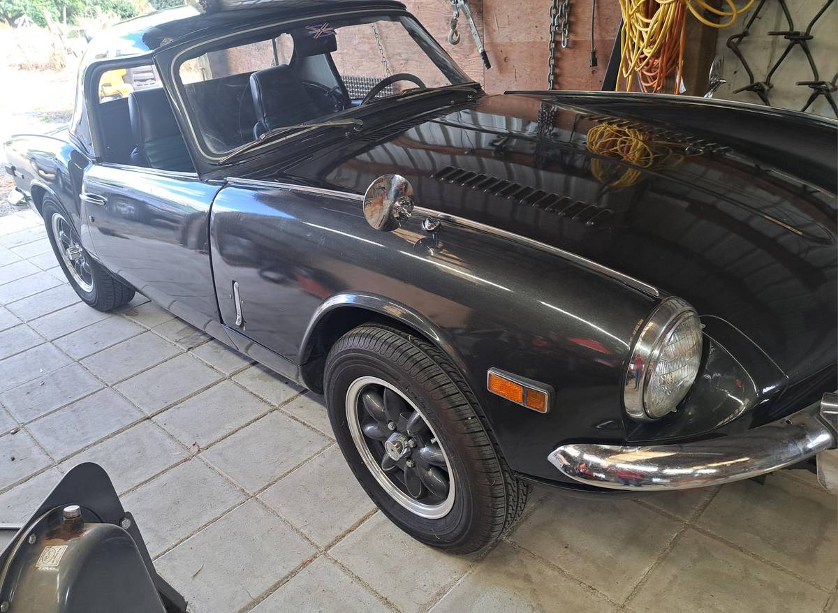 Triumph-spitfire-mk3-1970-grey-2