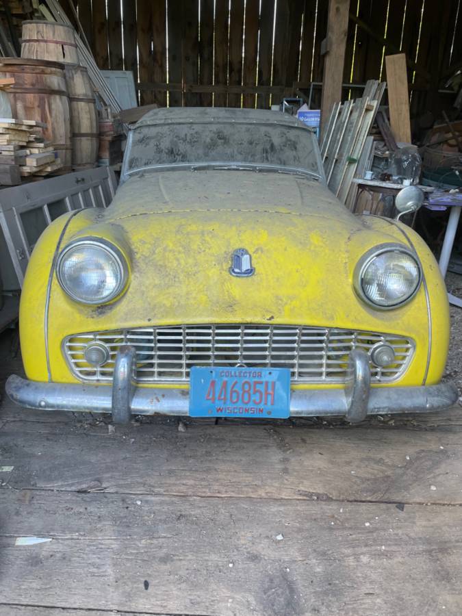 Triumph-tr-3b-1963-yellow-3