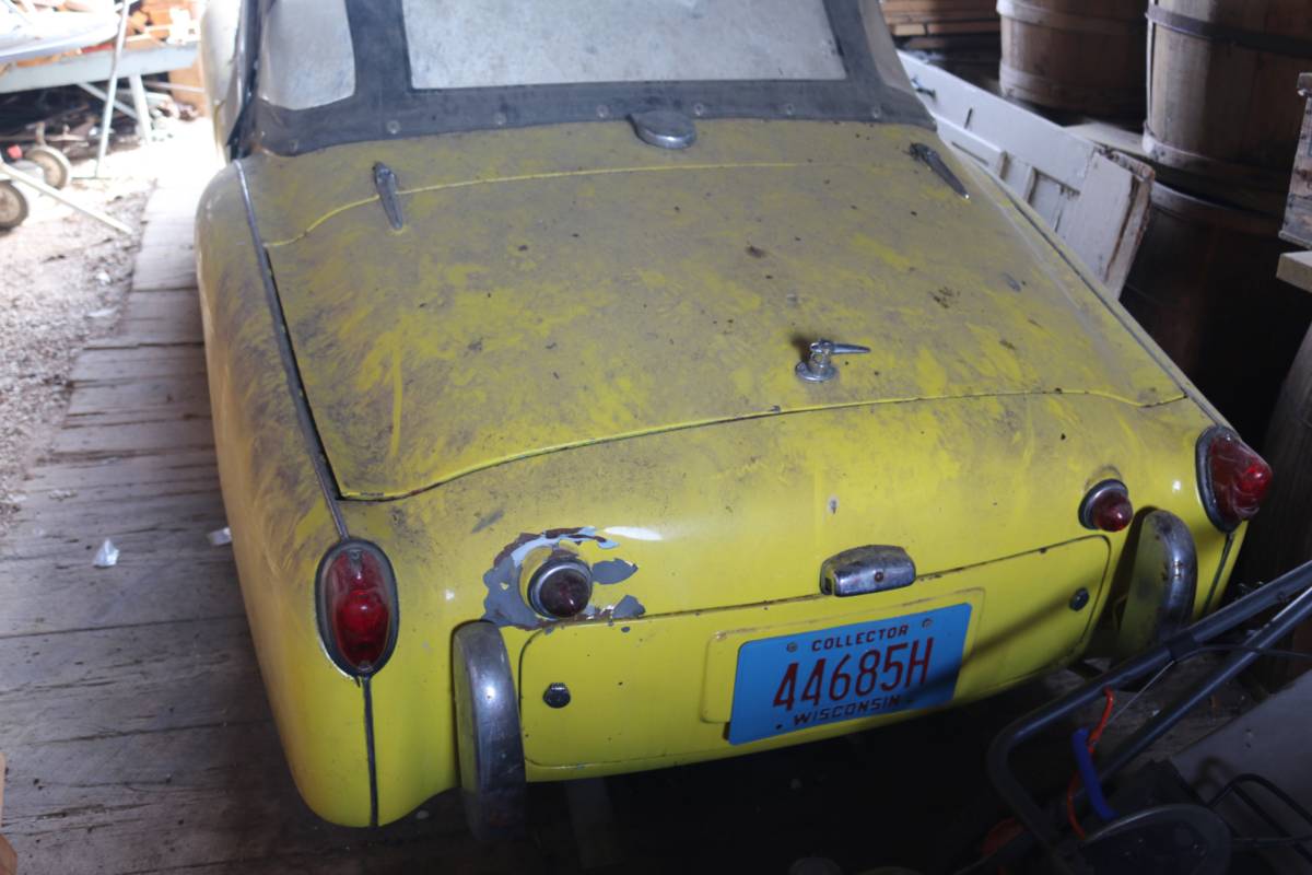 Triumph-tr-3b-1963-yellow-9