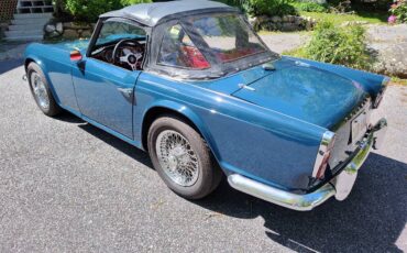 Triumph-tr-4-1964-blue-3