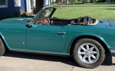 Triumph-tr-6-1973-green-1