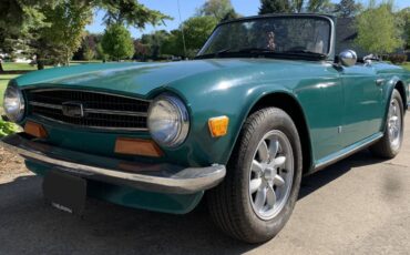 Triumph-tr-6-1973-green