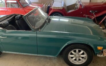 Triumph-tr-6-1973-green-5