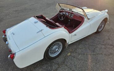 Triumph-tr3-1963-white-3