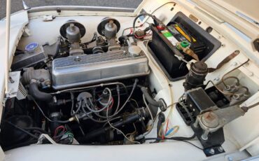 Triumph-tr3-1963-white-40