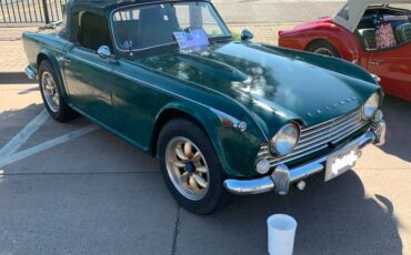 Triumph-tr4a-irs-1967-green