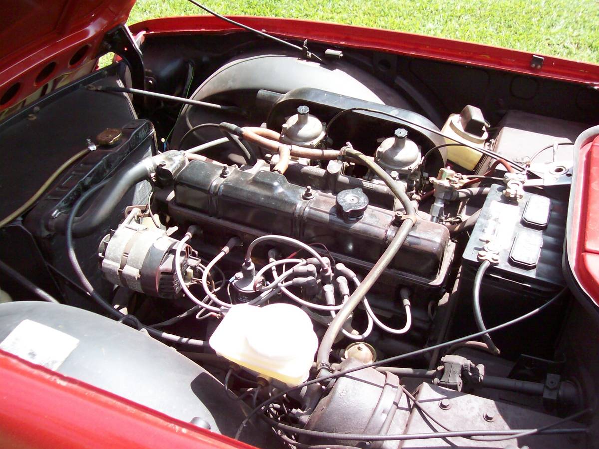 Triumph-tr6-1971-4