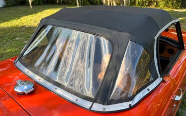 Triumph-tr6-1972-red-16